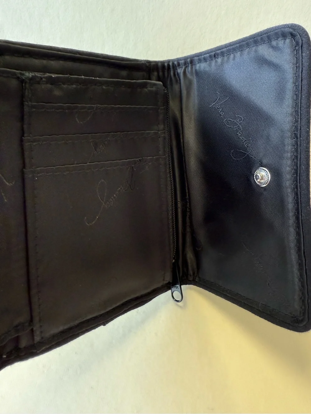 Vera Bradley Quilted Trifold Sierra Stream Wallet With Snap Closure . - Picture 5 of 9